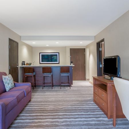 Ac Hotel By Marriott Portland Lake Oswego Exterior photo