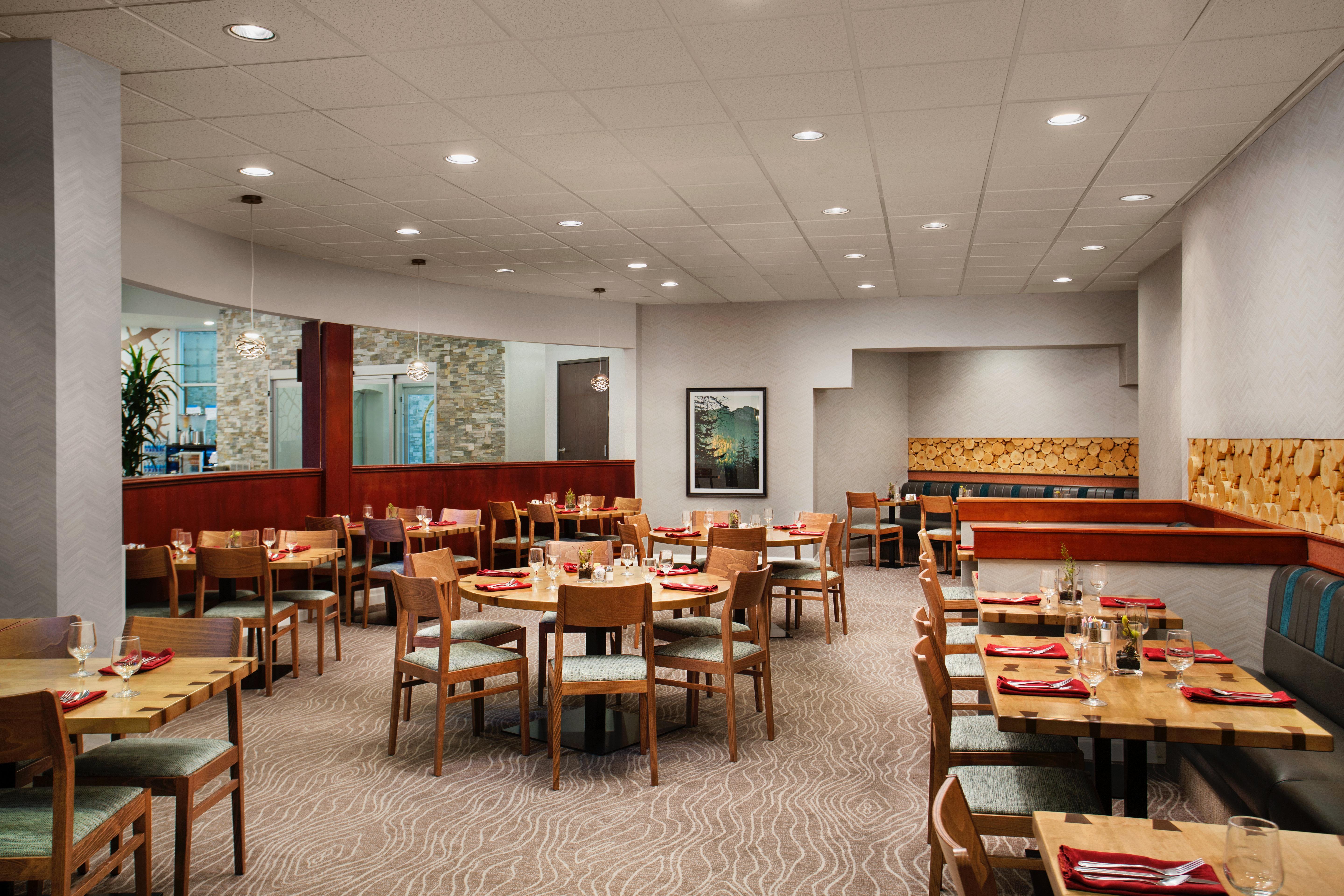 Ac Hotel By Marriott Portland Lake Oswego Exterior photo